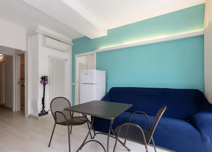 Apartment House *